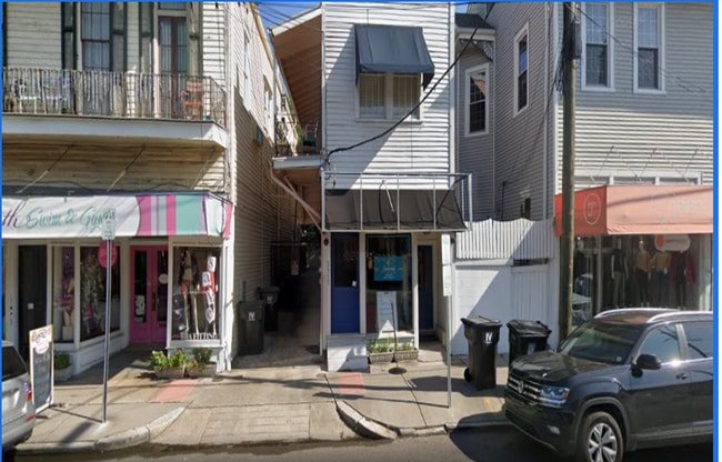 5511 Magazine St, Unit 1 in New Orleans, LA - Building Photo - Building Photo