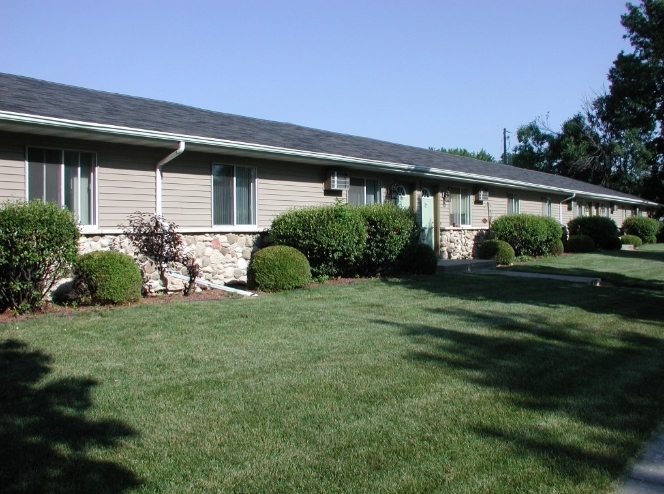 Riverdale Apartments in Little Chute, WI - Building Photo