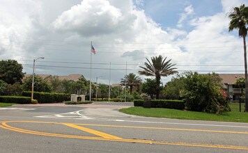 Harbor Club in Palm Harbor, FL - Building Photo - Building Photo