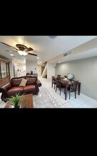 7651 Reseda Blvd in Los Angeles, CA - Building Photo - Building Photo