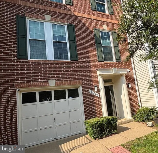 property at 46566 River Meadows Terrace
