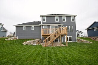 10601 Tree Sparrow Dr in Mequon, WI - Building Photo - Building Photo