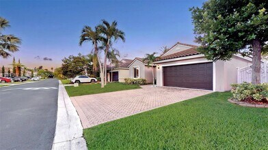 13524 SW 144th Terrace in Miami, FL - Building Photo - Building Photo