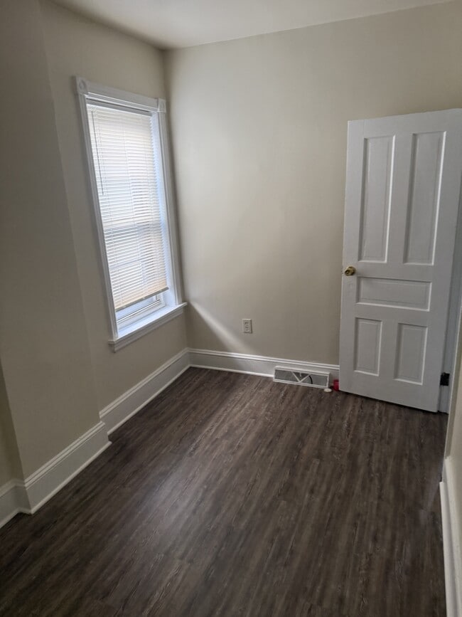 property at 187 E 18th St