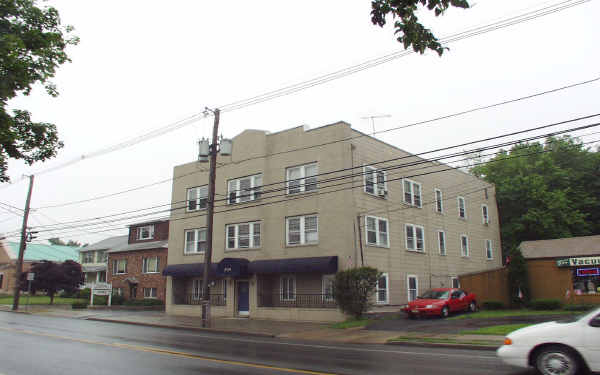 299 Main St in Madison, NJ - Building Photo