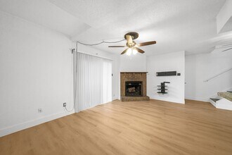 1500 Bay Area Blvd in Houston, TX - Building Photo - Building Photo