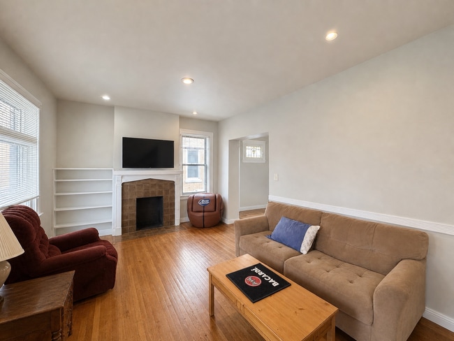 property at 517 Fortune Ave