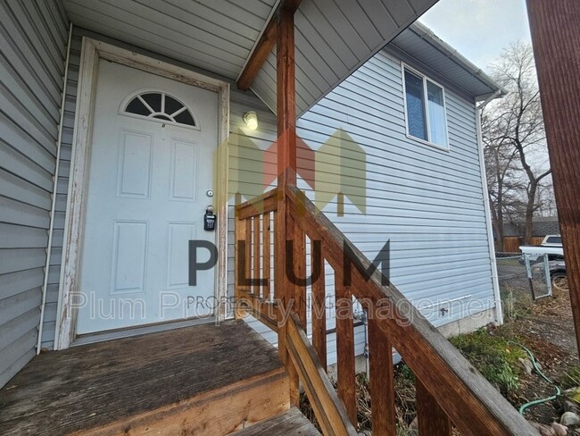 929 S Johnson St in Missoula, MT - Building Photo - Building Photo