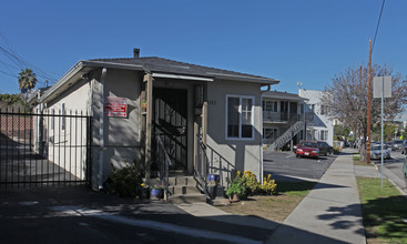 3323-3333 Eagle Rock Blvd in Los Angeles, CA - Building Photo - Building Photo