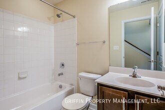 7210 Wood Trail Dr in Lanham, MD - Building Photo - Building Photo