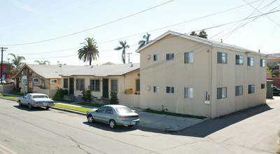 2621 Monroe Ave in San Diego, CA - Building Photo - Building Photo