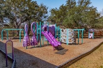 Big Rock in San Antonio, TX - Building Photo - Building Photo