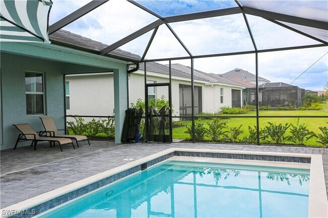 2525 Kona Wy in Naples, FL - Building Photo - Building Photo