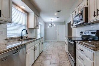 4528 Cleveland Dr in Plano, TX - Building Photo - Building Photo
