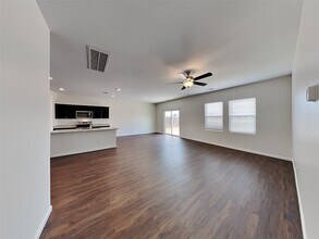 5023 Highland Crest Dr in Richmond, TX - Building Photo - Building Photo