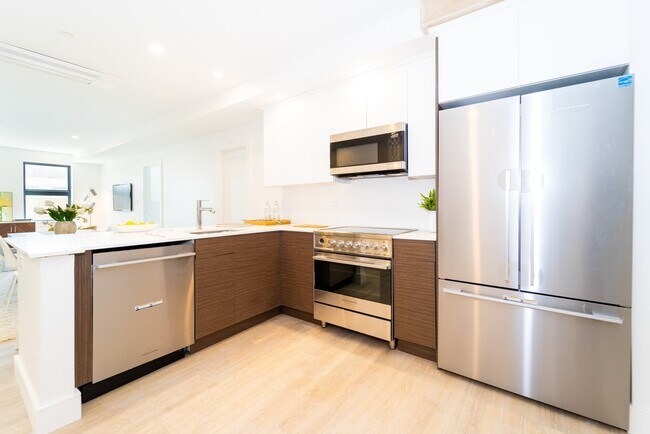 1950 Washington St, Unit 3E in Boston, MA - Building Photo - Building Photo