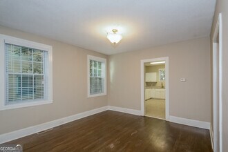 1670 Orlando St SW in Atlanta, GA - Building Photo - Building Photo