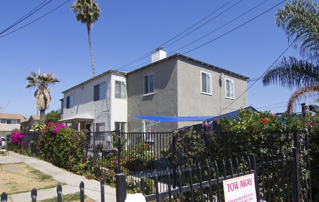 4537 Wilson Ave in San Diego, CA - Building Photo - Building Photo