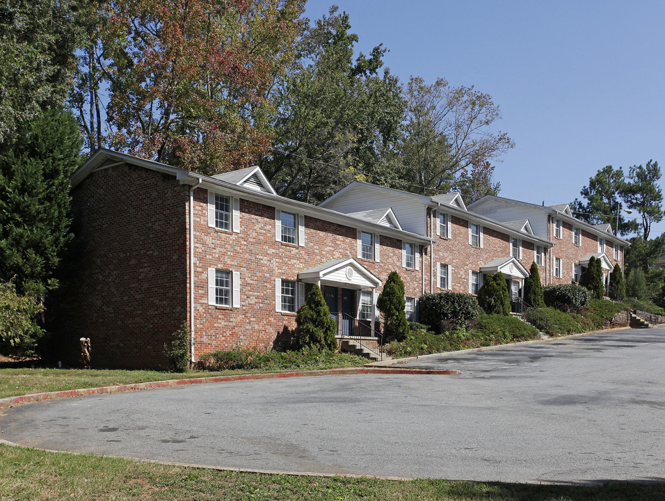 Deer Valley in Atlanta, GA - Building Photo