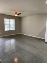 6125 Mark Lebleu Rd in Lake Charles, LA - Building Photo - Building Photo