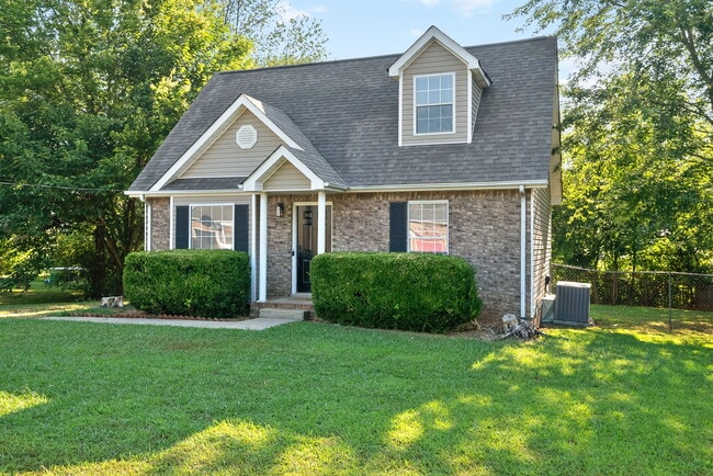 3421 Oak Lawn Dr in Clarksville, TN - Building Photo - Building Photo