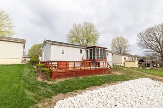 2609 Vail Dr in Quincy, IL - Foto de edificio - Building Photo