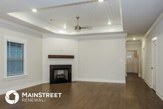 14704 Greenleaf Dr in Athens, AL - Foto de edificio - Building Photo