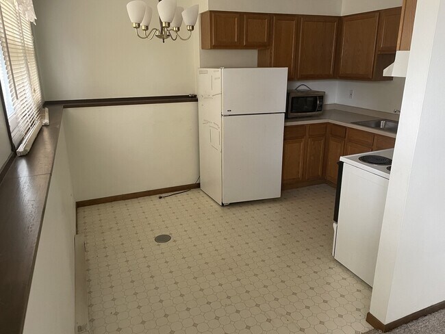 2237 Springbrook Ct photo'