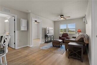 260 Spanish Moss Cir in Sebring, FL - Building Photo - Building Photo