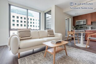 3444 Fairfax Dr, Unit FL4-ID1036 in Arlington, VA - Building Photo