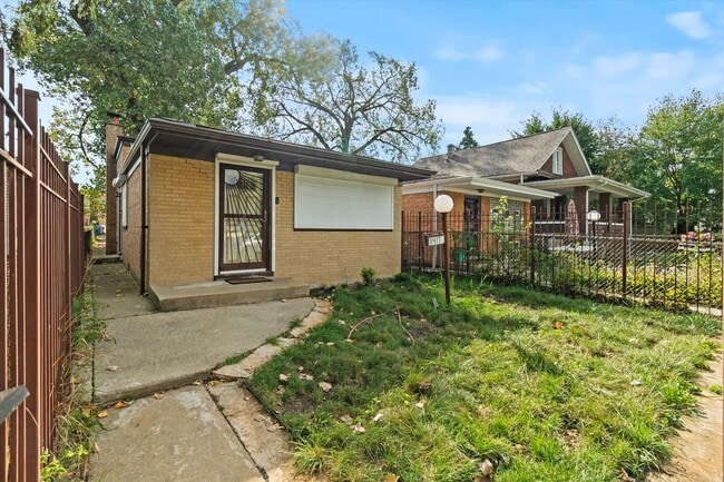11417 S Church St in Chicago, IL - Building Photo - Building Photo