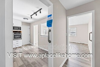 515 E Sheridan St in Olathe, KS - Building Photo - Building Photo