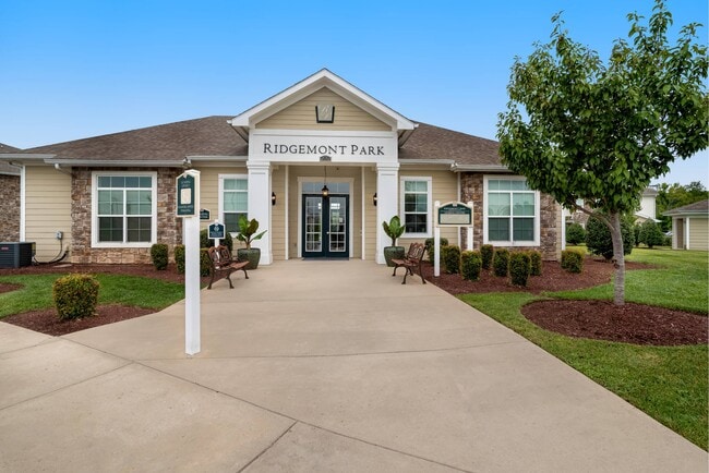 Ridgemont Park in Smyrna, TN - Building Photo - Building Photo