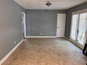 948 Biddle St in Knoxville, TN - Building Photo - Building Photo