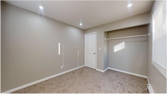 1227 S 62nd St, Unit 1227 in West Allis, WI - Building Photo