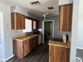 521 S Harrison St in Beverly Hills, FL - Building Photo - Building Photo