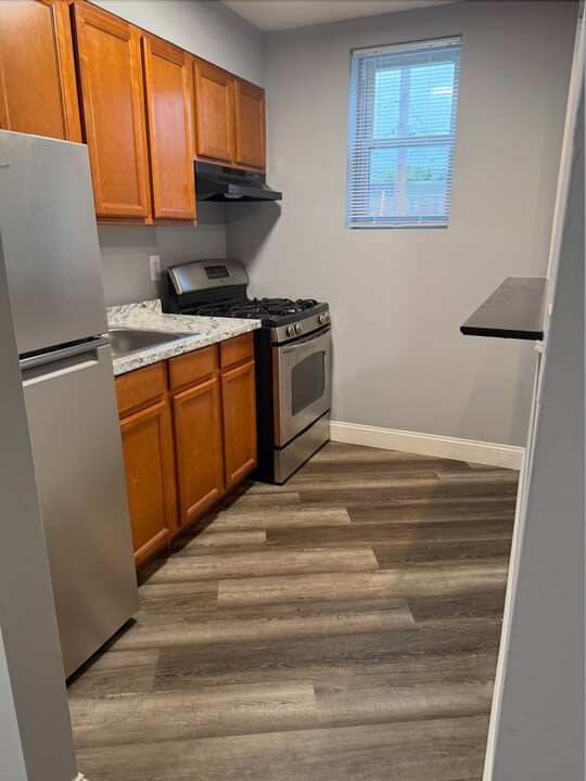 824 Argonne Dr in Baltimore, MD - Building Photo