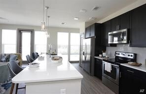 1111 N Durham Dr in Houston, TX - Building Photo - Building Photo