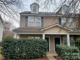 12819 Windyedge Rd in Huntersville, NC - Building Photo