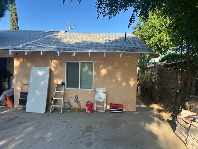 7446 Tampa Ave, Unit 7448, Unit 7448