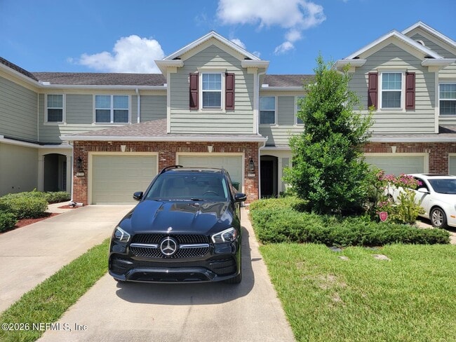 property at 6791 Roundleaf Dr