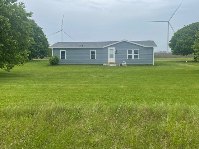 279 W 350 S in Chalmers, IN - Building Photo - Building Photo