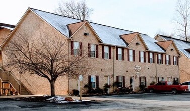 Brandy Mills Apartments in Johnson City, TN - Building Photo - Interior Photo