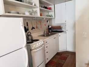 1775 W Gore Creek Dr-Unit -1 Bedroom in Vail, CO - Building Photo - Building Photo