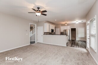 3215 Maple Terrace Dr in Suwanee, GA - Building Photo - Building Photo
