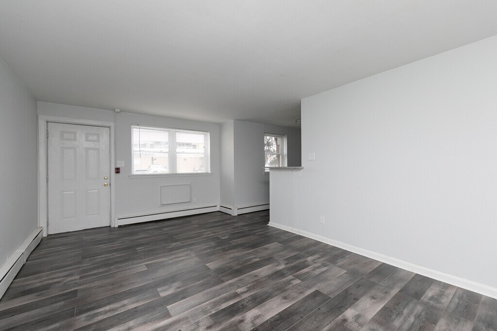 Longshore Apartments Philadelphia, PA Apartments For Rent