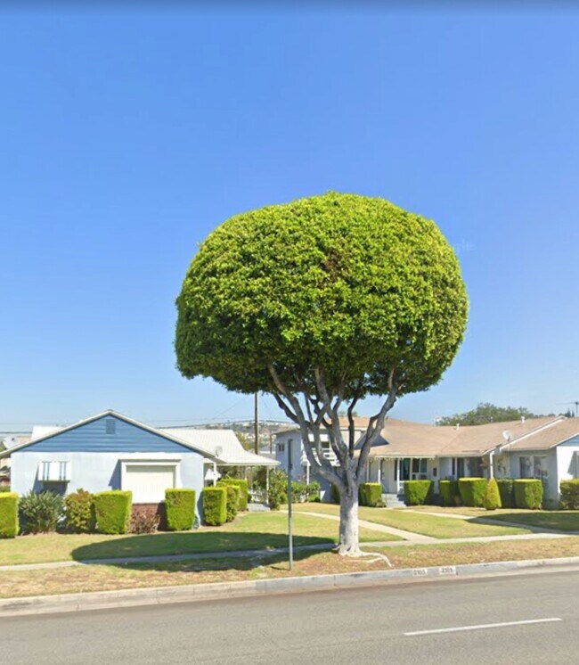 2101 S Garfield Ave in Monterey Park, CA - Building Photo - Building Photo