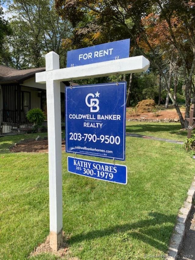 98 Carol St in Danbury, CT - Building Photo - Building Photo