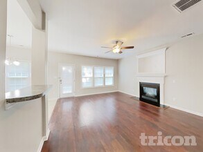 4053 Laurel Glen Dr in Raleigh, NC - Building Photo - Building Photo