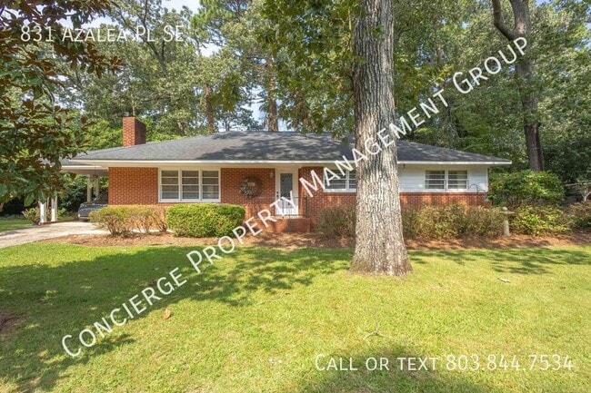 property at 831 Azalea Pl SE